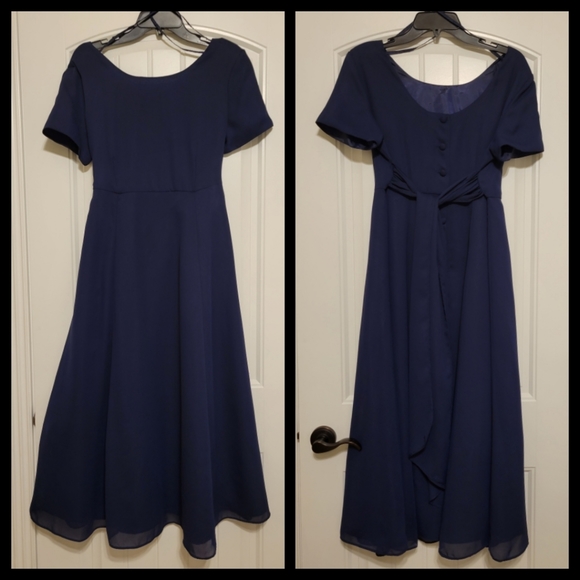 Stephanie Andrews navy form maxi dress - Picture 2 of 6